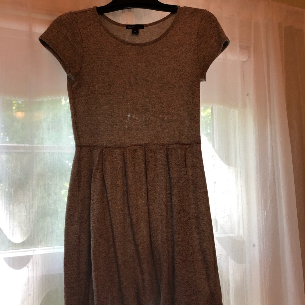 Simple grey dress